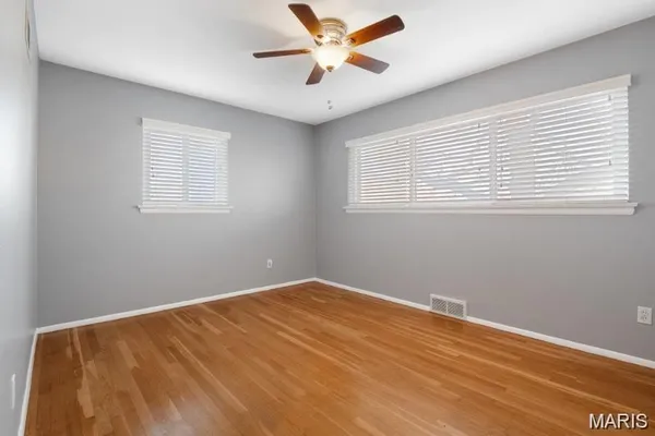 $3,200 | 8408 Louwen Drive, Ladue, MO 63124