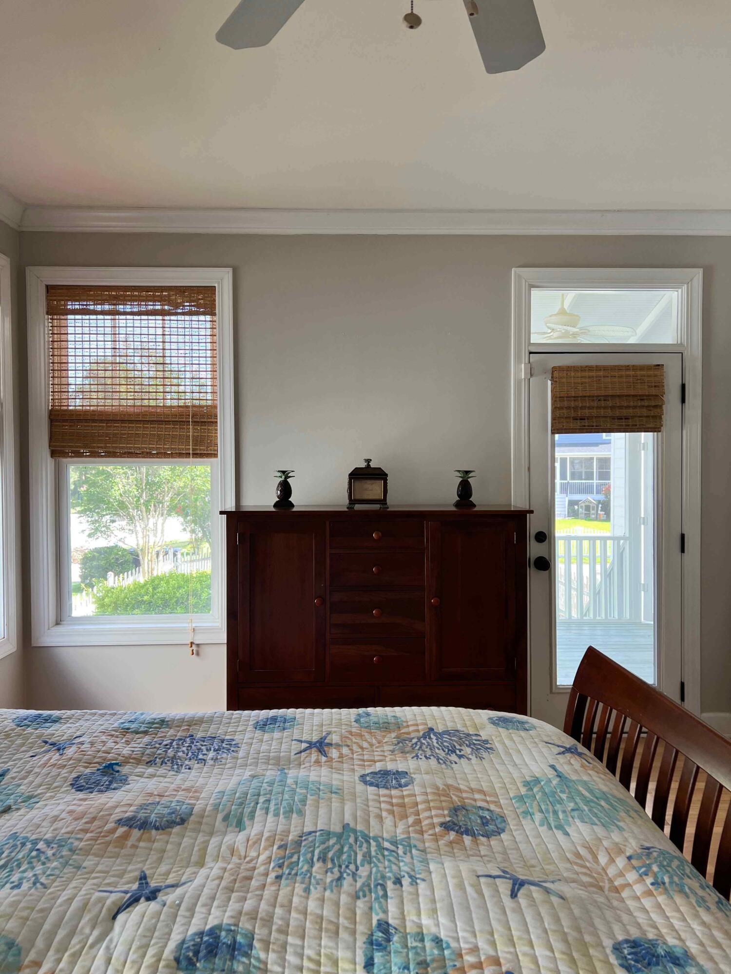 2556 River Lake Walk Mount Pleasant, SC 29466 - Photo 26 of 97 25