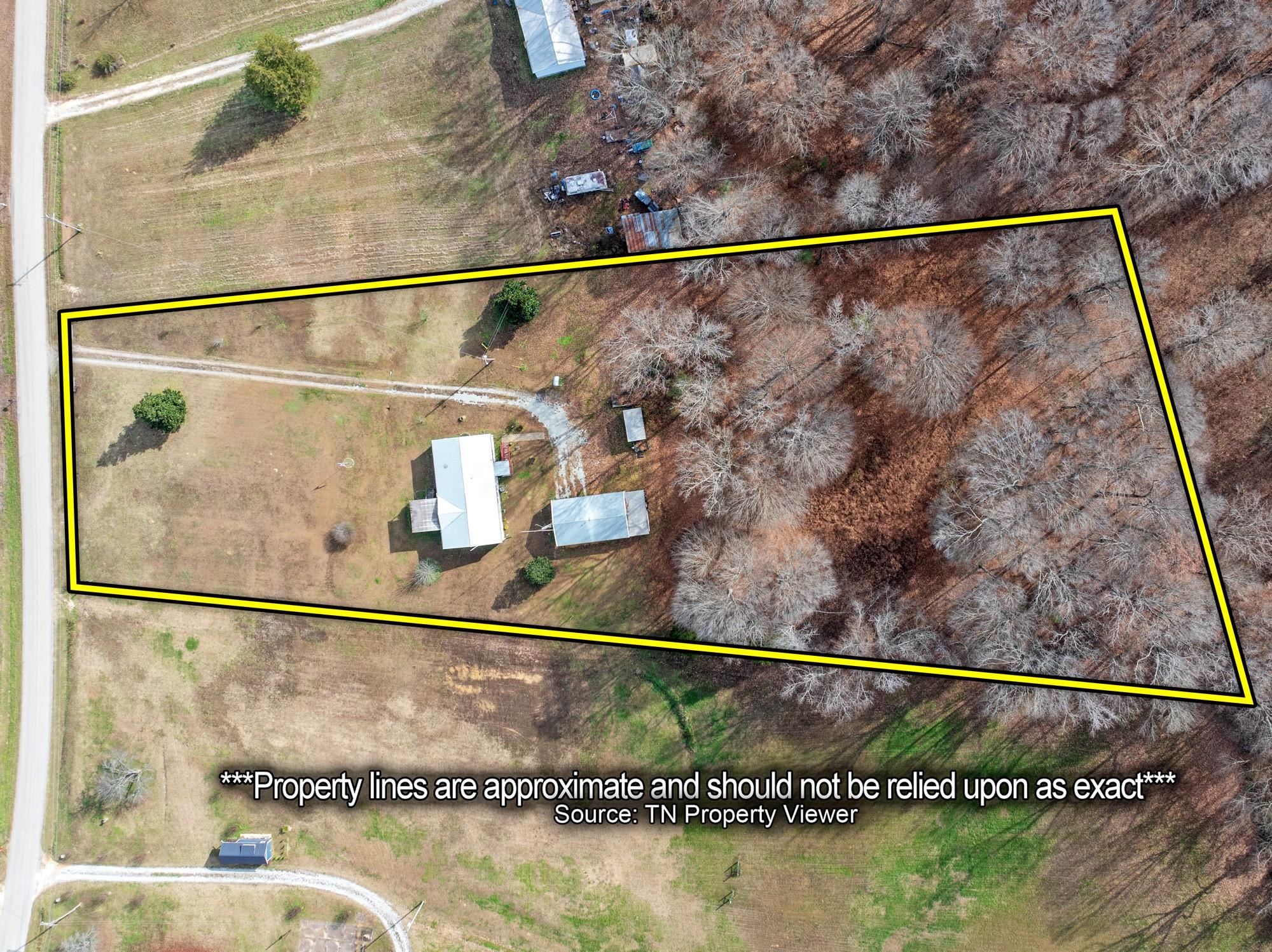 416 Haney School Road Decaturville, TN 38329 - Photo 2 of 35 a view of outdoor space