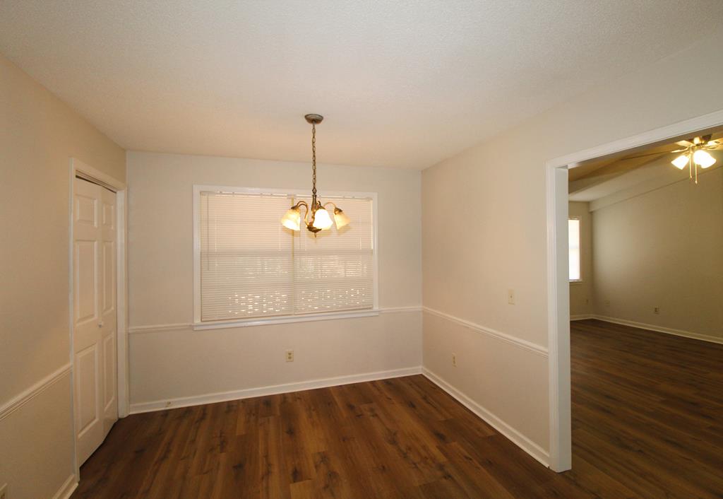 101 East Roxbury Road Dothan, AL 36305 - Photo 4 of 27 Dining Room