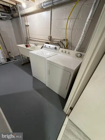 $1,900 | 229 Endsleigh Avenue, Middle River, MD 21220