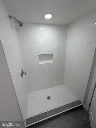 $1,900 | 229 Endsleigh Avenue, Middle River, MD 21220