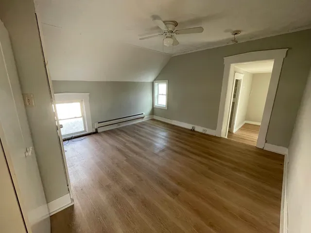 $1,250 | 52 Chestnut Avenue, Unit 4, Rutland, VT 05701