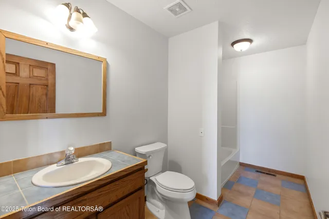 $650,000 | 725 Saddle Drive, Etna, WY 83118