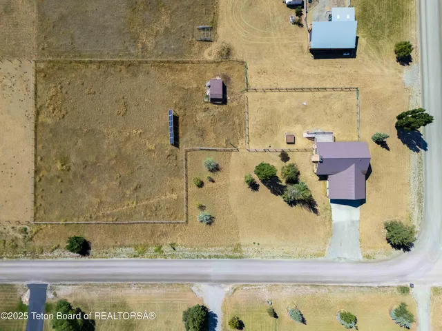 $650,000 | 725 Saddle Drive, Etna, WY 83118