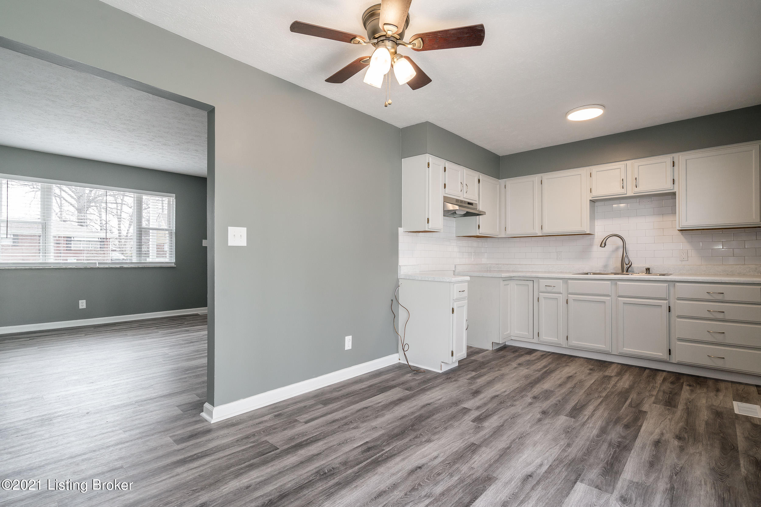4808 Valla Road Louisville, KY 40213 - Photo 21 of 46 4808 Valla Road-21