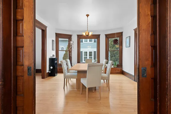 $369,900 | 510 South Van Buren Street, Green Bay, WI 54301