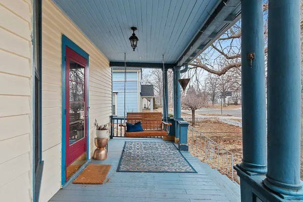 $369,900 | 510 South Van Buren Street, Green Bay, WI 54301