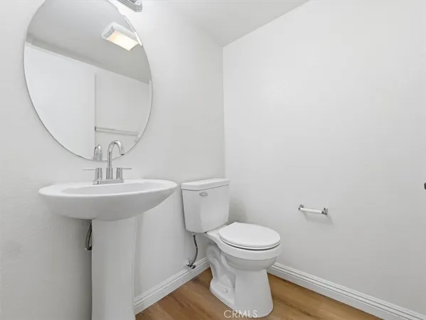 a view of a storage & utility room with washer and dryer