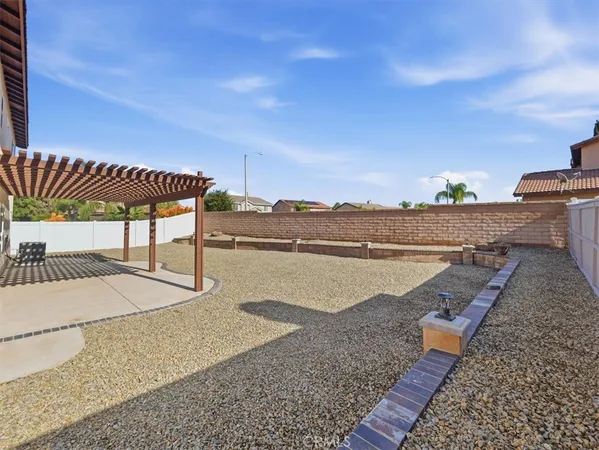 a view of house with roof deck