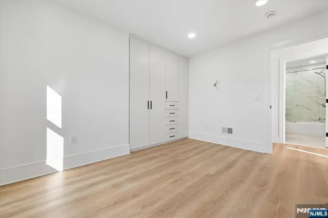 $3,850 | 740 Edgewater Avenue, Unit 2, Ridgefield, NJ 07657