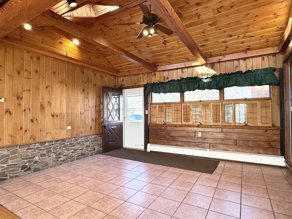 92 River Road Agawam, MA 01001 - Photo 14 of 36 Gallery Image 14