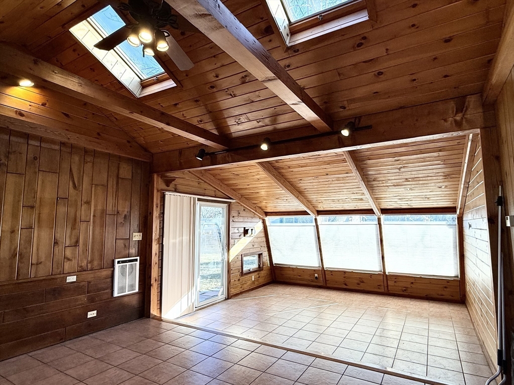 92 River Road Agawam, MA 01001 - Photo 15 of 36 Gallery Image 15