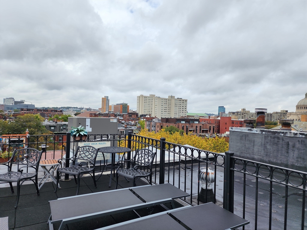 76 West Rutland Square, Unit 304 Boston, MA 02118 - Photo 17 of 19