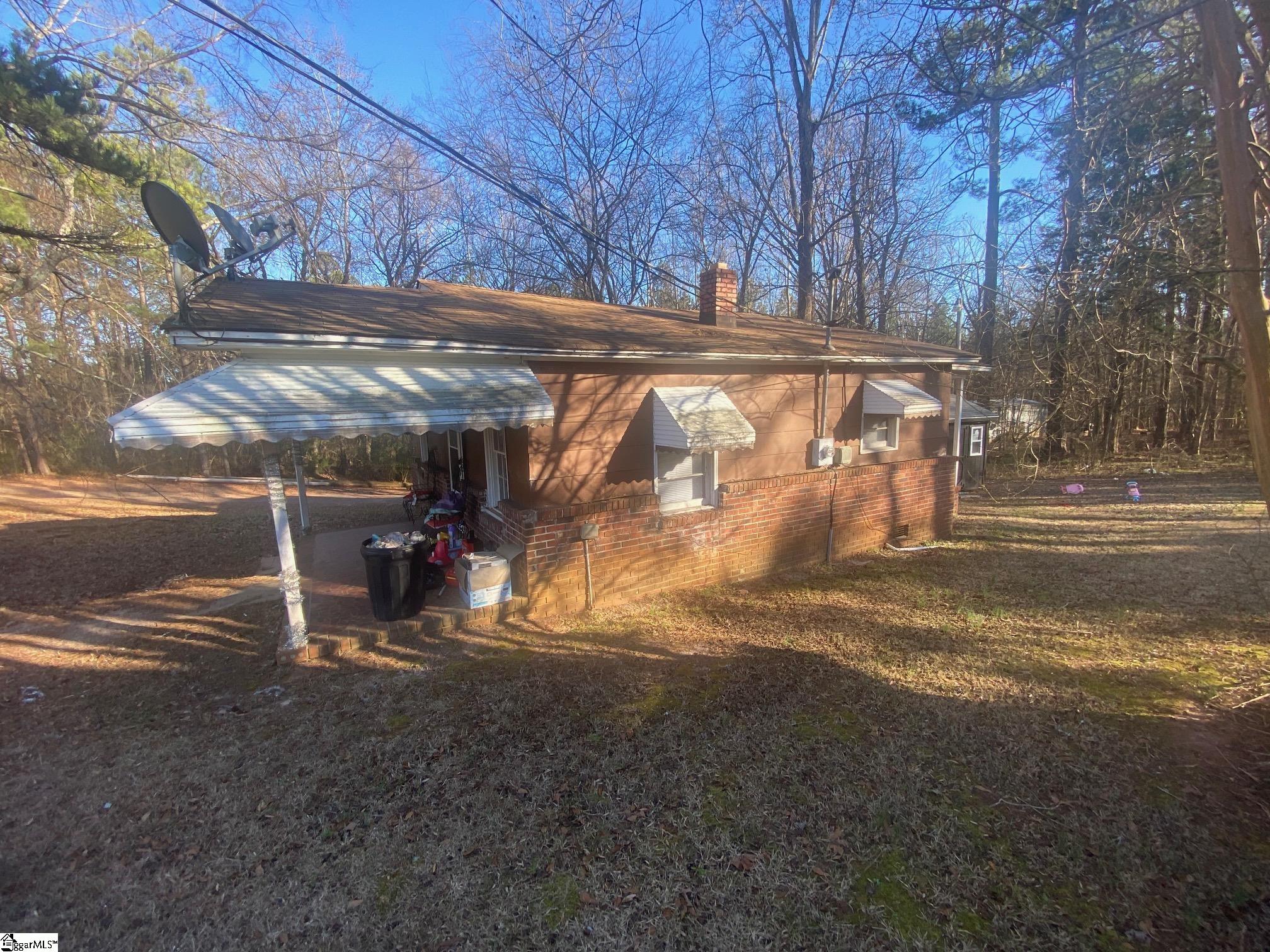 330 Blakelyville Road Clinton, SC 29325 - Photo 12 of 13 Gallery Image 12