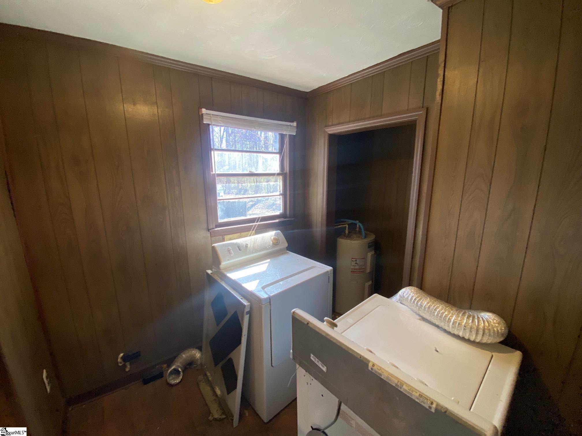 330 Blakelyville Road Clinton, SC 29325 - Photo 6 of 13 Gallery Image 6
