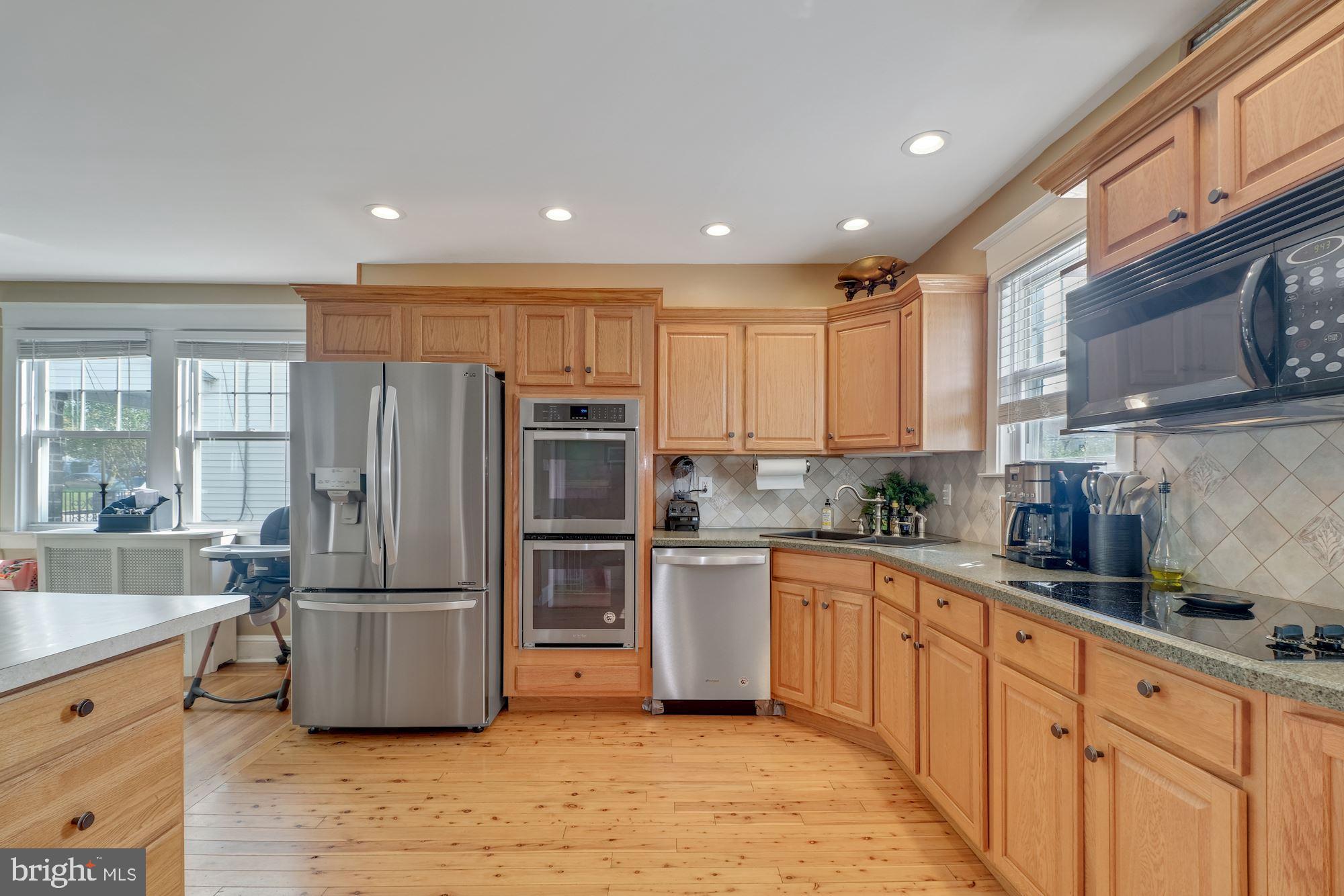 111 Harding Avenue Havertown, PA 19083 - Photo 4 of 27 Updated Kitchen