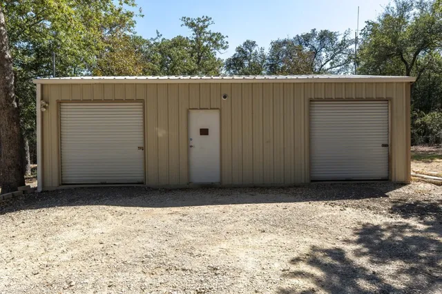 $660,000 | 220 Clydesdale Drive, Dale, TX 78616