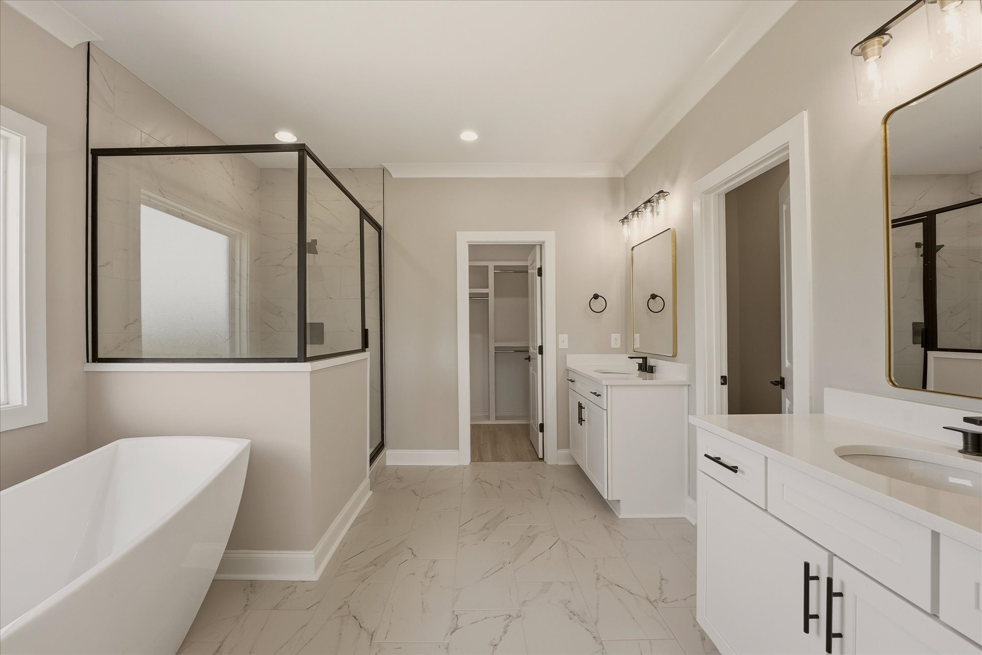 135 Stewarts Lndg Drive Mount Juliet, TN 37122 - Photo 19 of 44 a bathroom with a bathtub shower sink and mirror