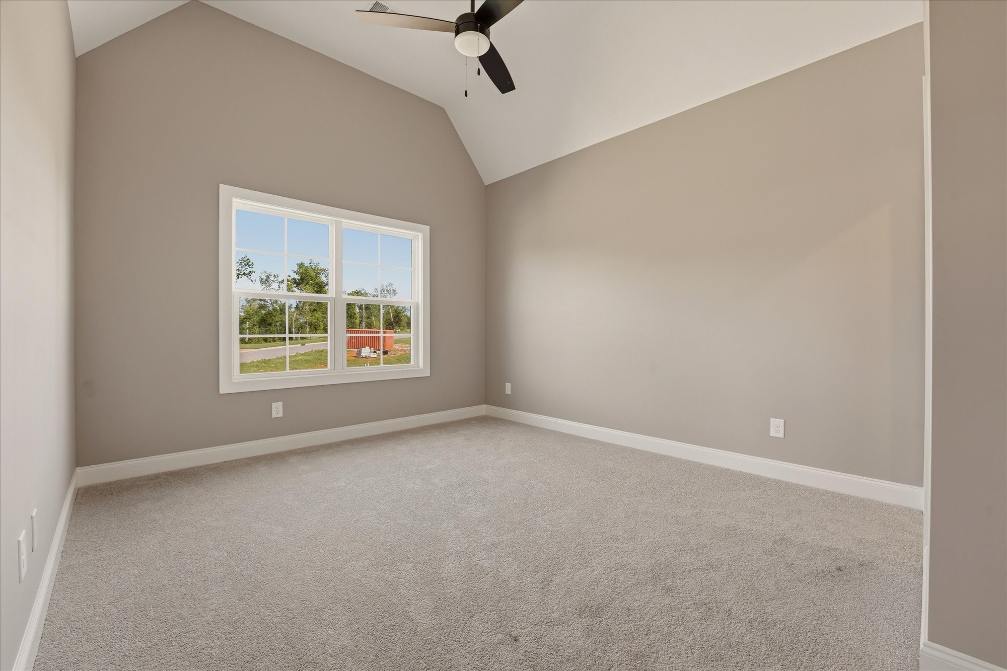 135 Stewarts Lndg Drive Mount Juliet, TN 37122 - Photo 26 of 44 an empty room with windows and closet