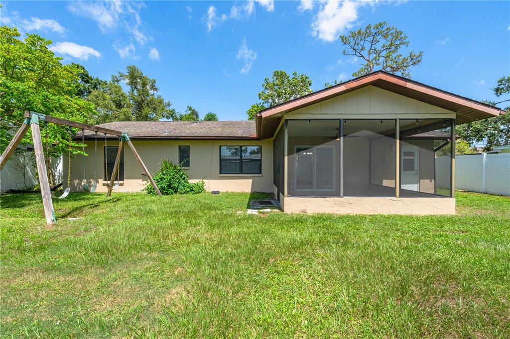 5672 South Lockwood Ridge Road Sarasota, FL 34231 - Photo 40 of 63 Gallery Image 40