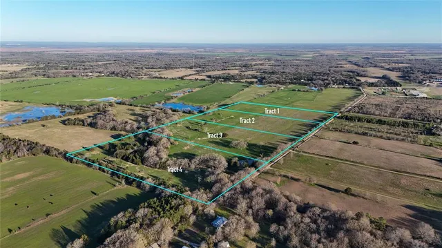 a view of an ocean and city