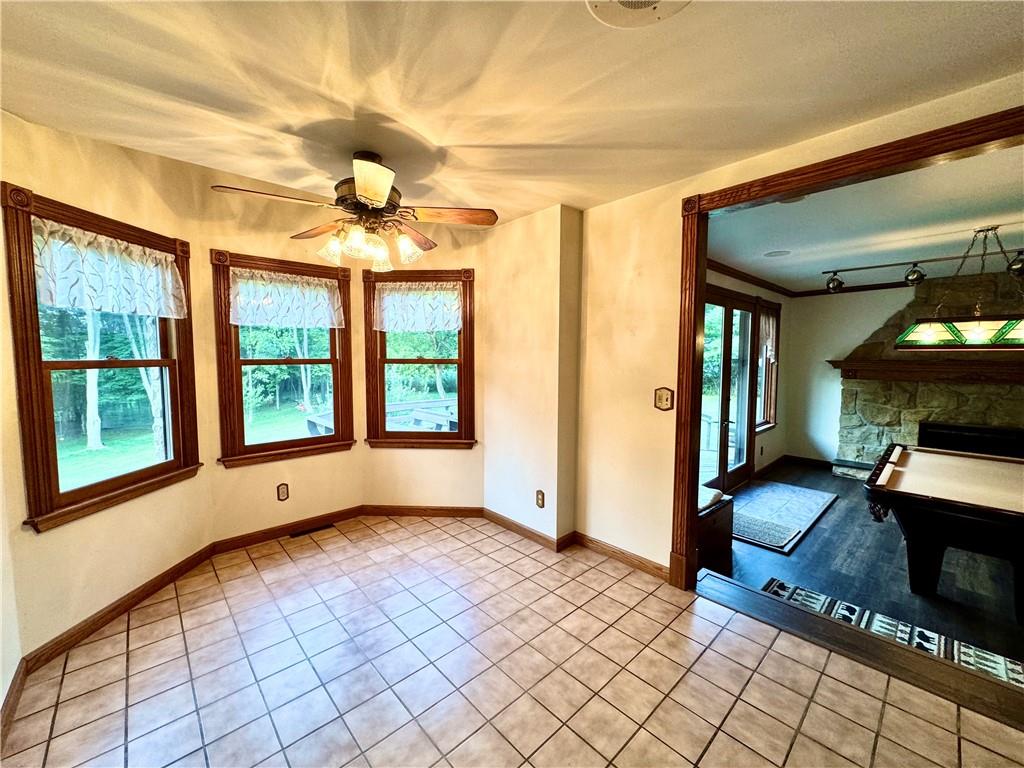 796 Hoover Road New Castle, PA 16101 - Photo 20 of 43 a view of an entryway with a livingroom