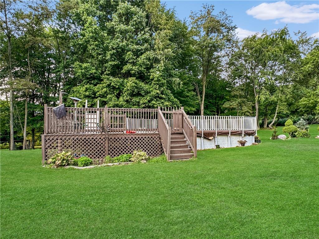 796 Hoover Road New Castle, PA 16101 - Photo 10 of 43 a view of a deck