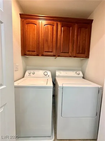 $1,900 | 9983 Alder Springs Court, Las Vegas, NV 89148