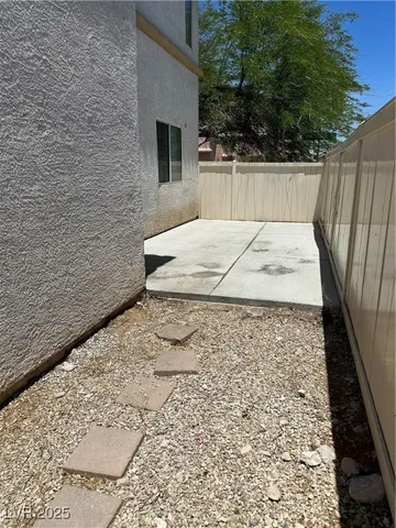 $1,900 | 9983 Alder Springs Court, Las Vegas, NV 89148