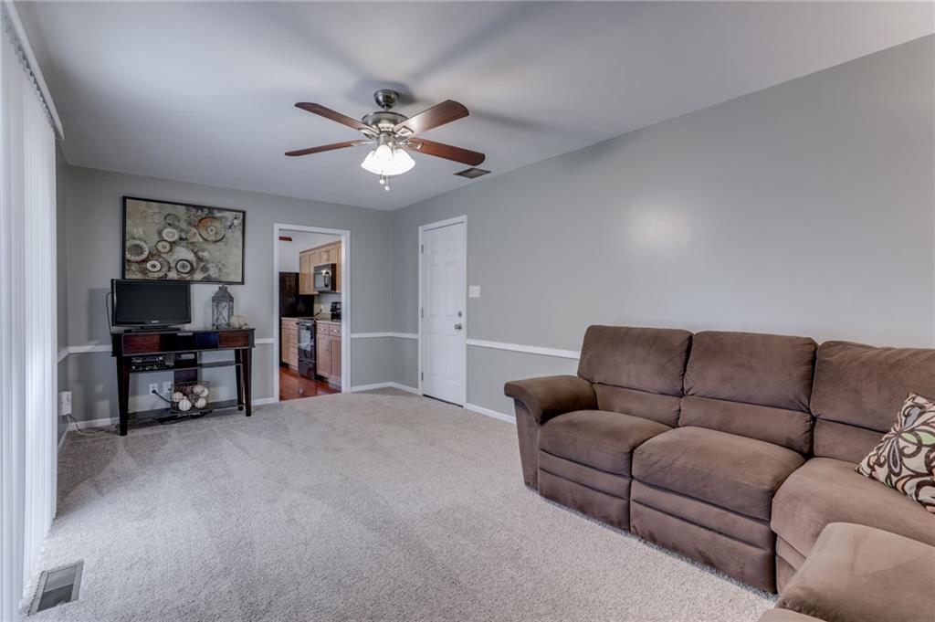 743 Coach Road Indianapolis, IN 46227 - Photo 11 of 33 Gallery Image 11