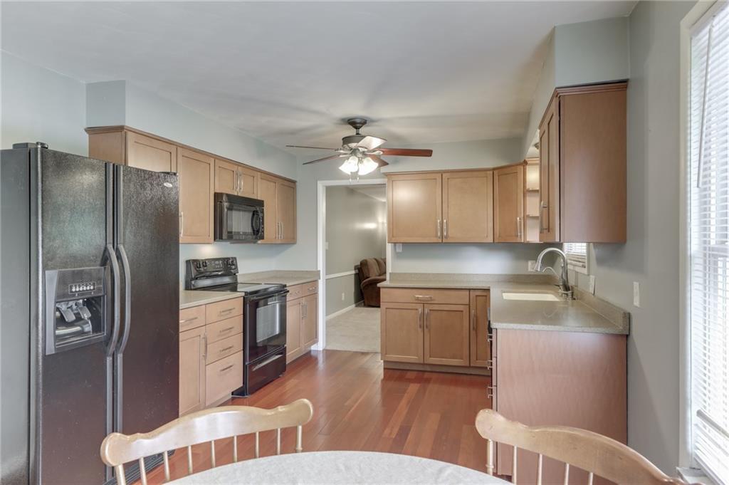 743 Coach Road Indianapolis, IN 46227 - Photo 17 of 33 Gallery Image 17