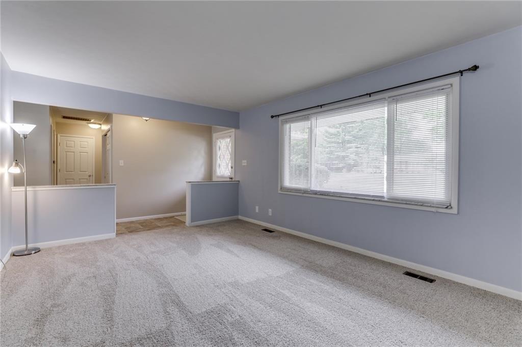 743 Coach Road Indianapolis, IN 46227 - Photo 9 of 33 Gallery Image 9