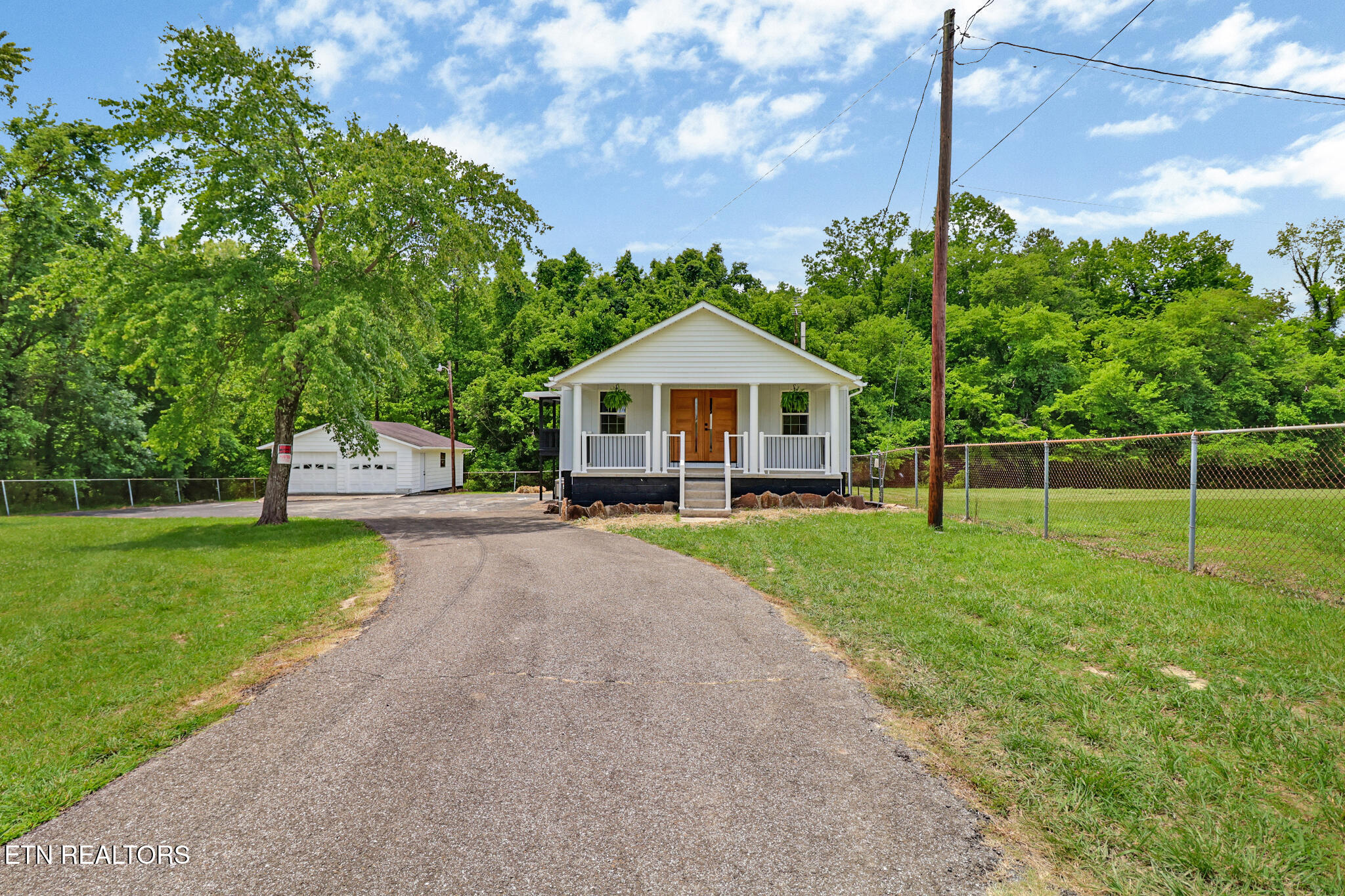 1006 Ruritan Road Harriman, TN 37748 - Photo 1 of 35 img_0012-img_0016