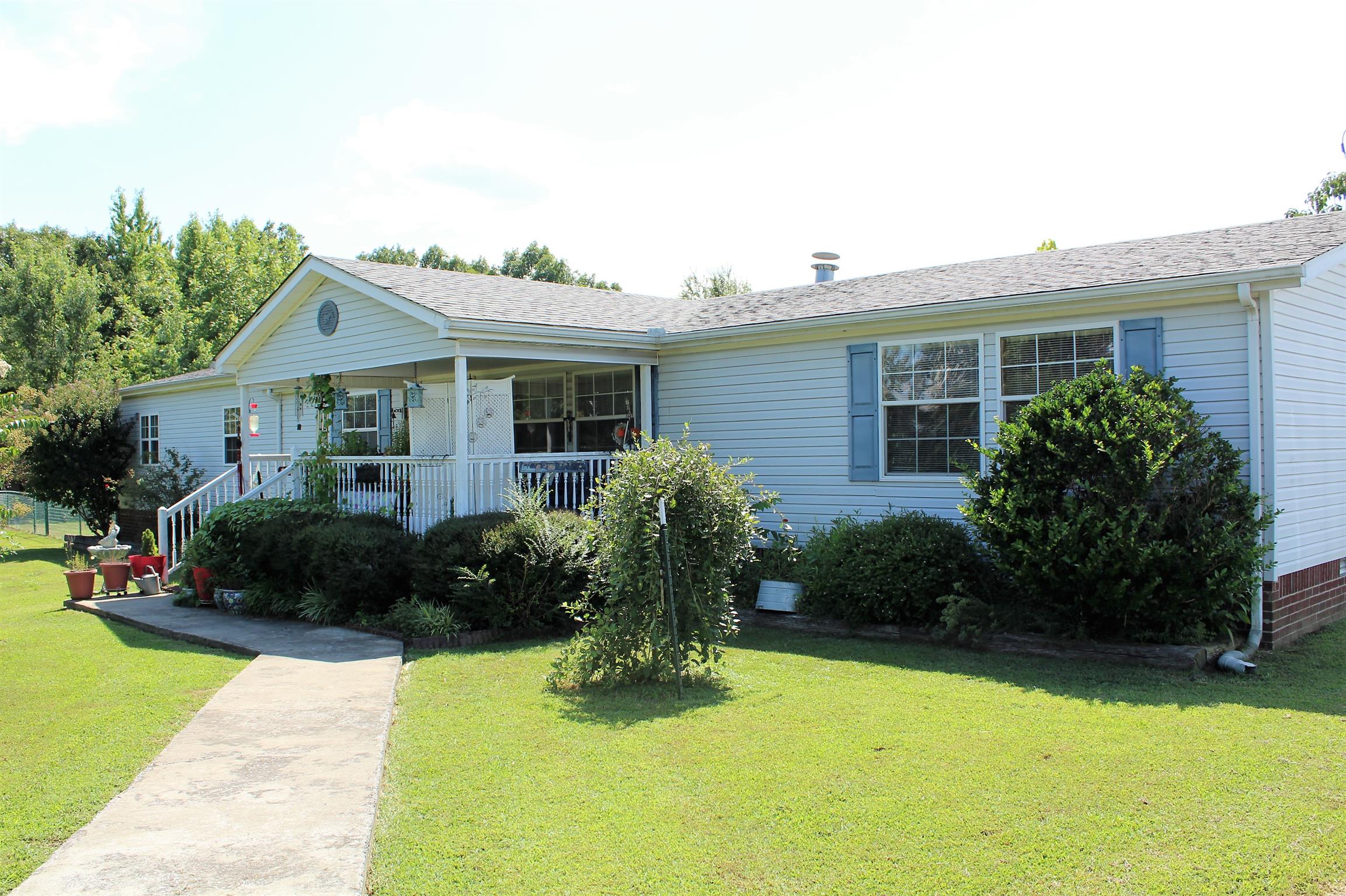 146 Dowdy Road Dickson, TN 37055 - Photo 1 of 30 Gallery Image 1