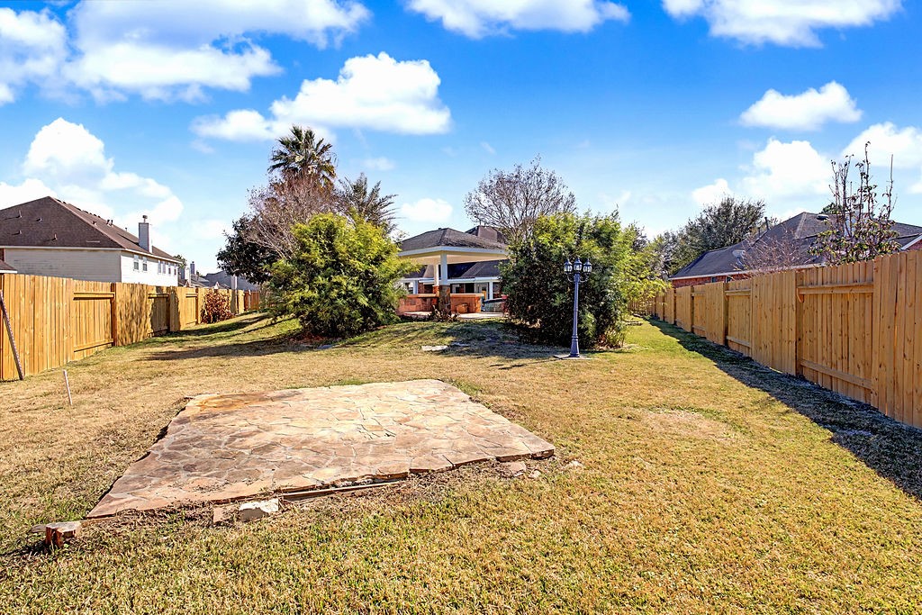 14217 Spring Knoll Lane Rosharon, TX 77583 - Photo 37 of 41