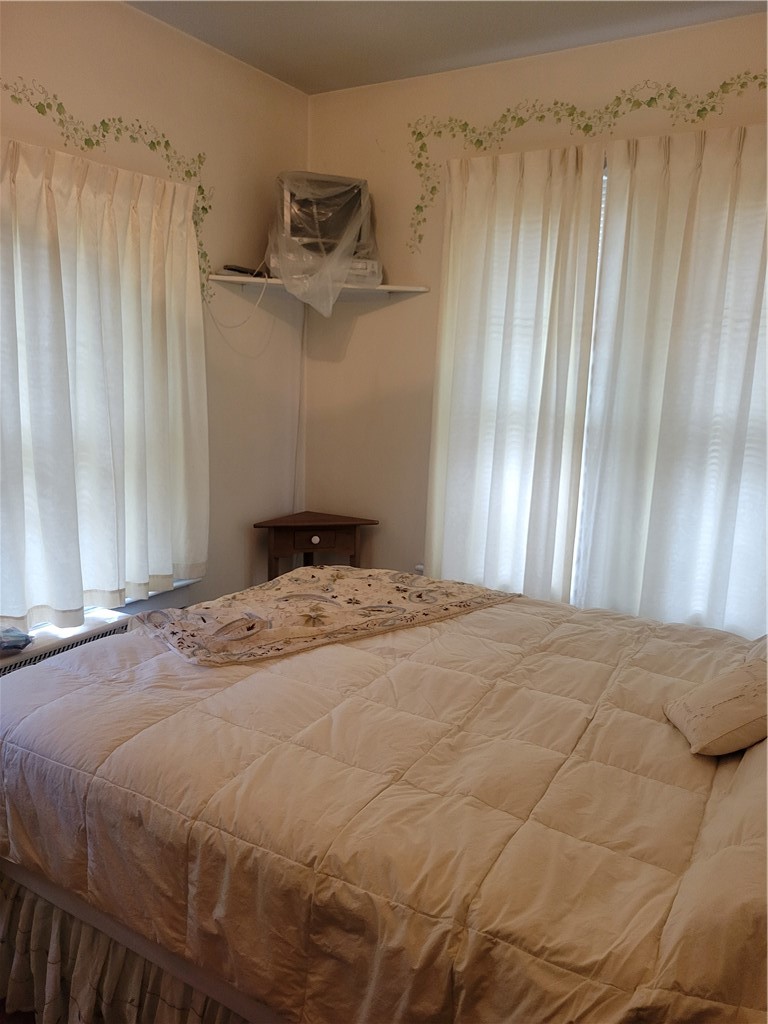 395 Bradford Road Westerly, RI 02808 - Photo 11 of 24