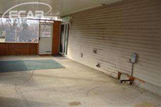 14252 Tuscola Road Clio, MI 48420 - Photo 11 of 18 20426174-10.JPG