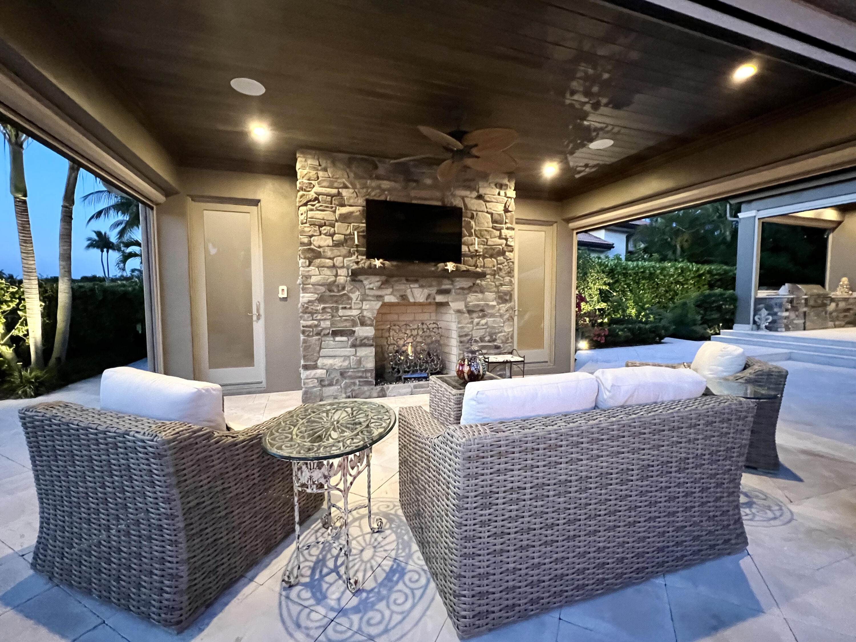 376 Eagle Drive Jupiter, FL 33477 - Photo 50 of 110 Cabana Bath house