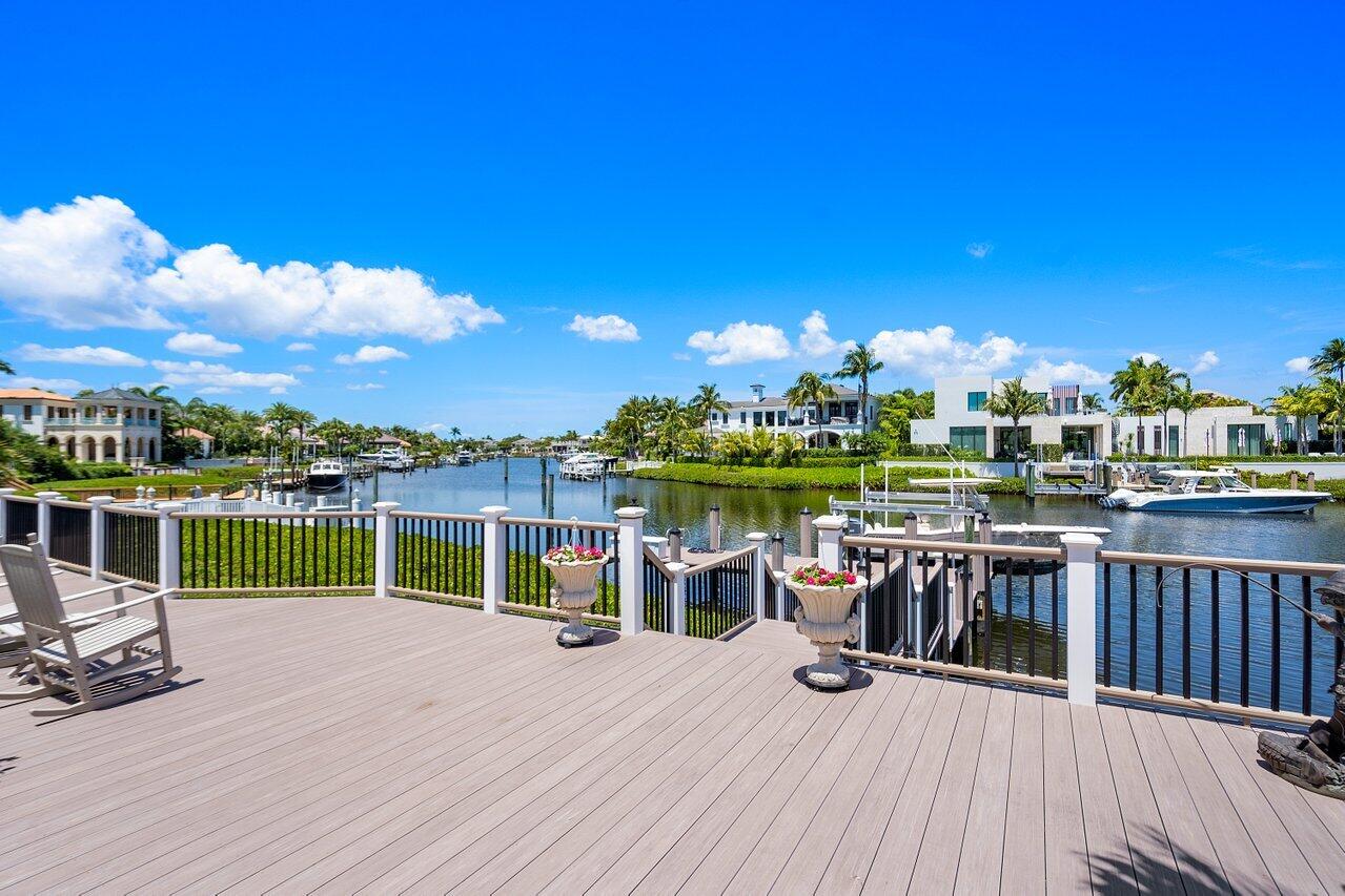 376 Eagle Drive Jupiter, FL 33477 - Photo 5 of 110 059-376EagleDrive-Jupiter-FL-33477-SMALL