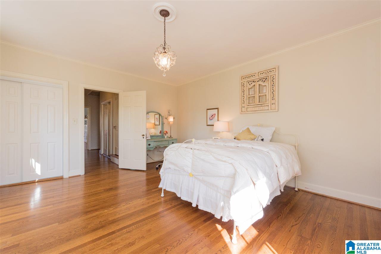 1960 Southwood Road Birmingham, AL 35216 - Photo 38 of 50
