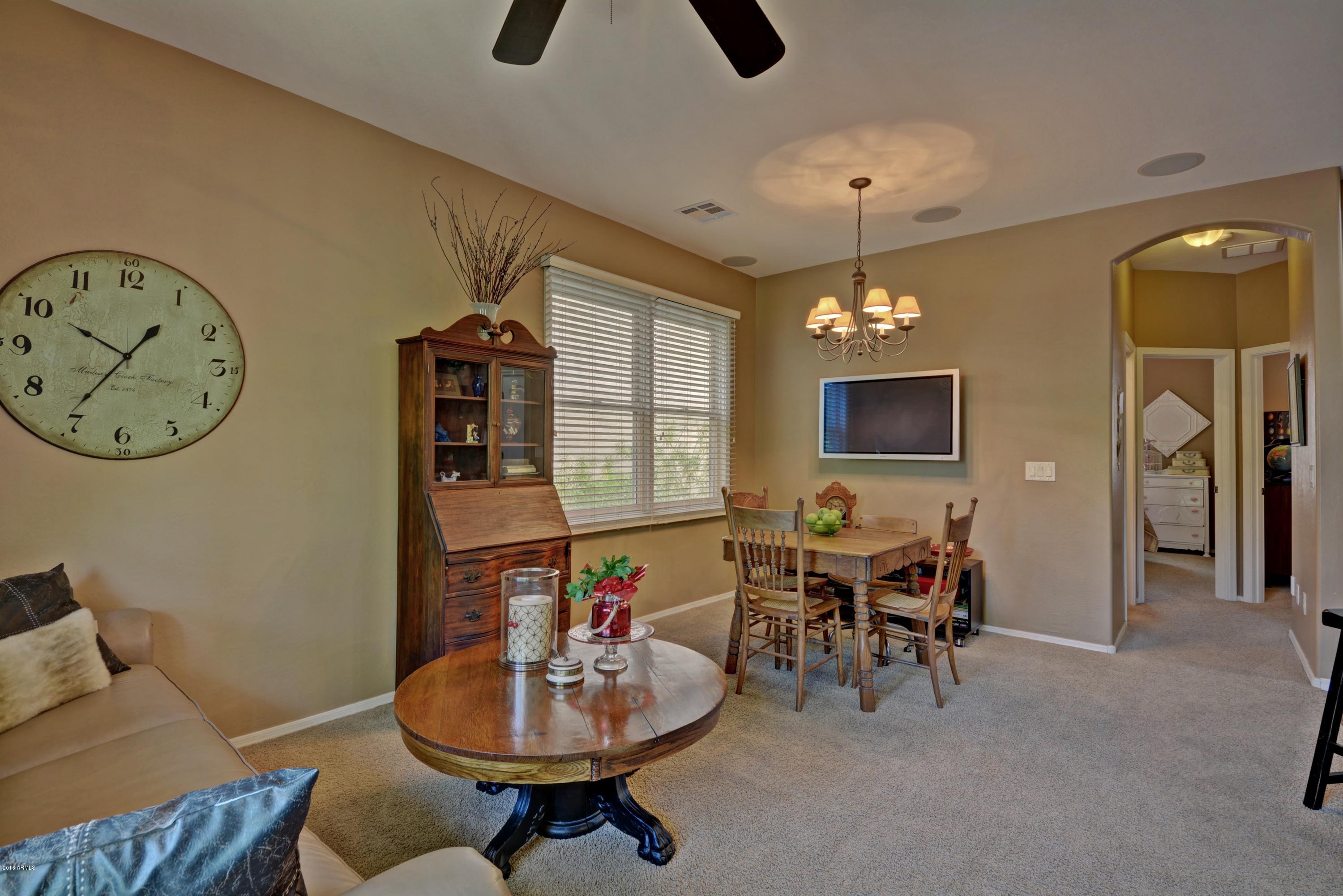 2107 East Fraktur Road Phoenix, AZ 85040 - Photo 12 of 26 Fraktur (12)