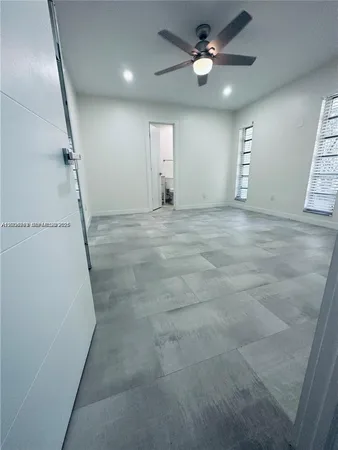 $2,275 | 213 Southwest 1st Court, Unit 213, Dania Beach, FL 33004