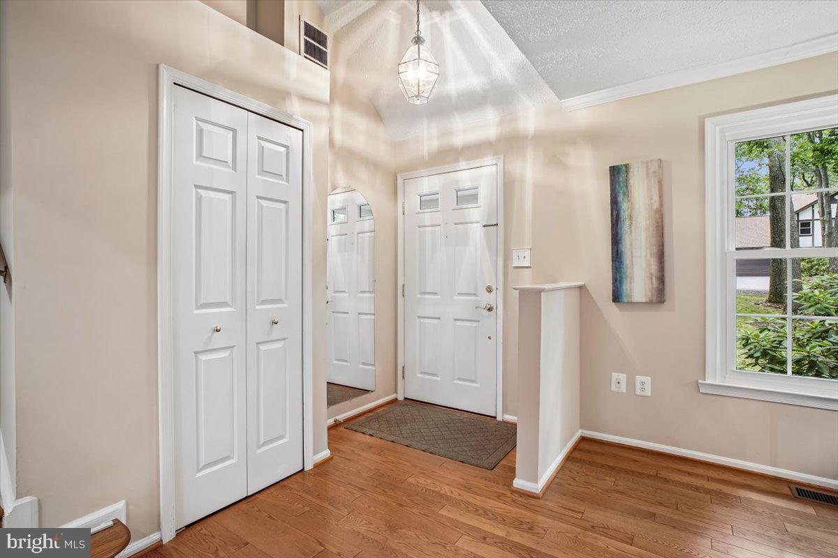 1877 Post Oak Trail Reston, VA 20191 - Photo 2 of 52
