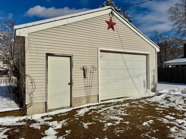 $295,000 | 20 Bilo Avenue, Winchester, NH 03470