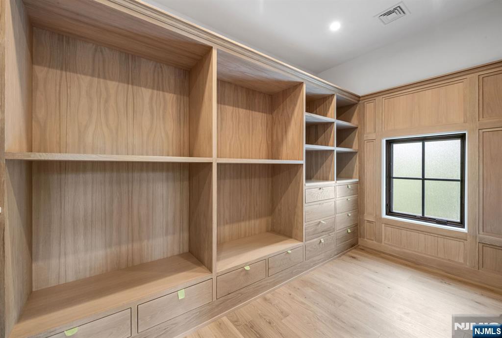 19 Rio Vista Drive Alpine, NJ 07620 - Photo 31 of 49 a view of an empty room with a window