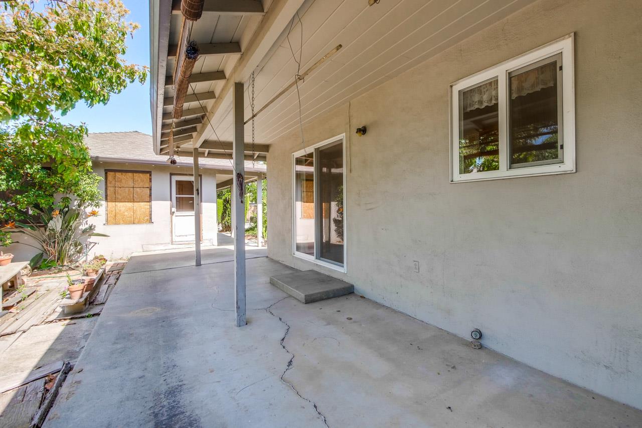 2738 Cramer Circle San Jose, CA 95111 - Photo 18 of 63 a view of a building with a outdoor space
