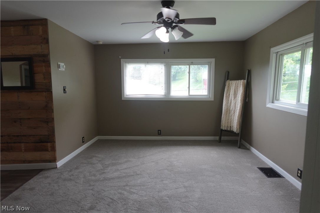 64301 Shady Lane Road Bellaire, OH 43906 - Photo 12 of 25