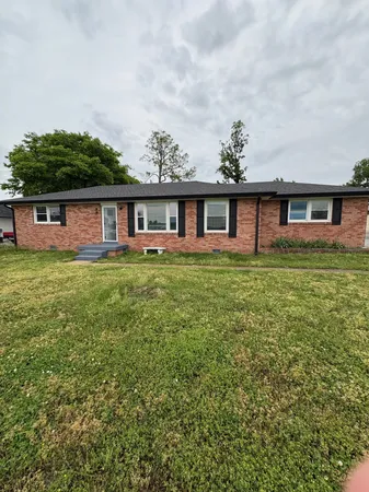 $1,795 | 809 Castle Heights Avenue, Lebanon, TN 37087