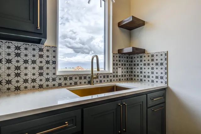 $1,249,500 | 7710 46th Street, Lubbock, TX 79407